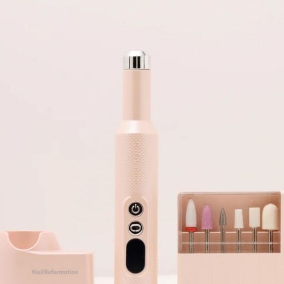 Nail Reformation Battery Nail File Set w/Portable Carrying Case- Pink - Picture 2 of 5